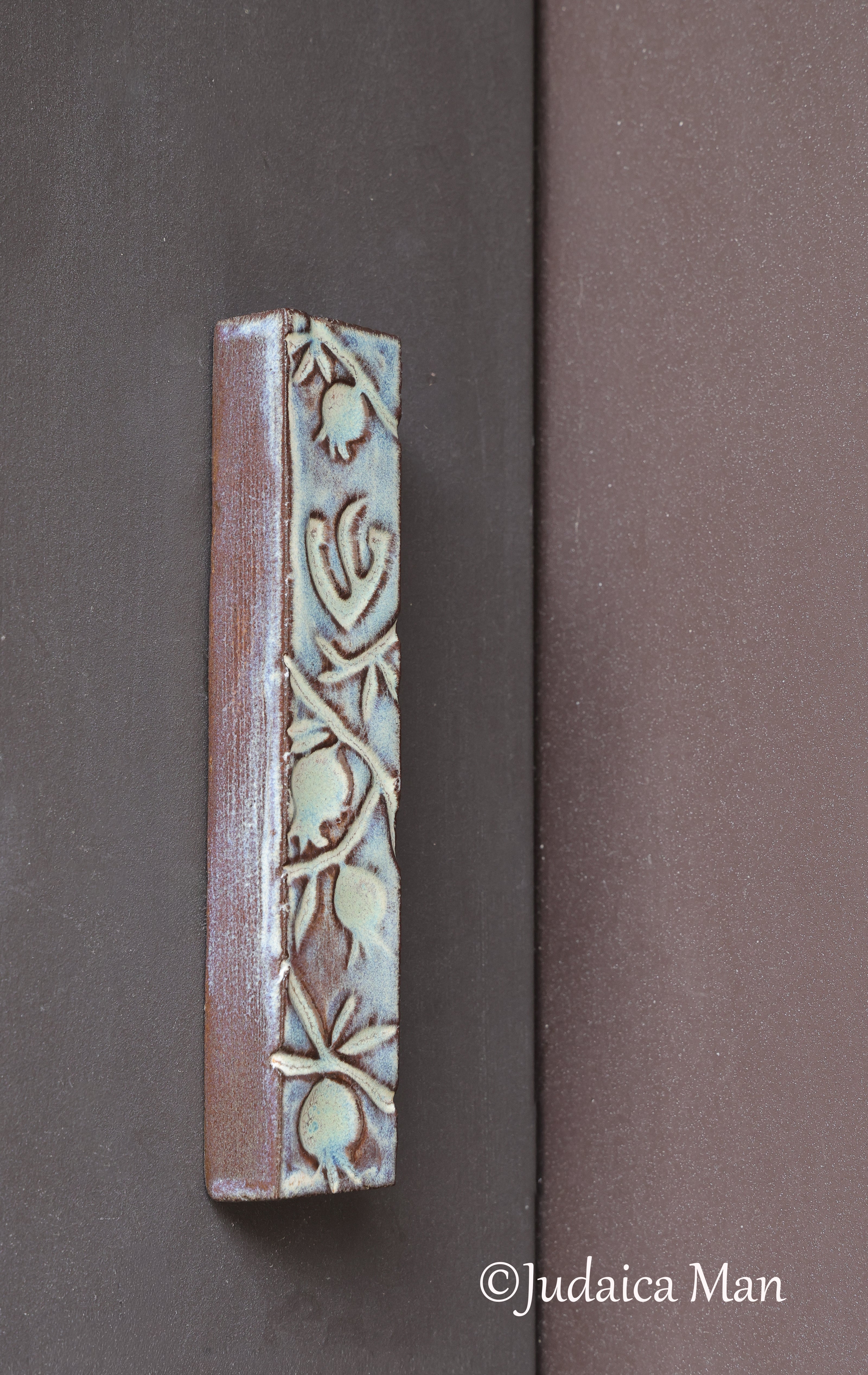 Ceramic mezuzah "Pomegranates"