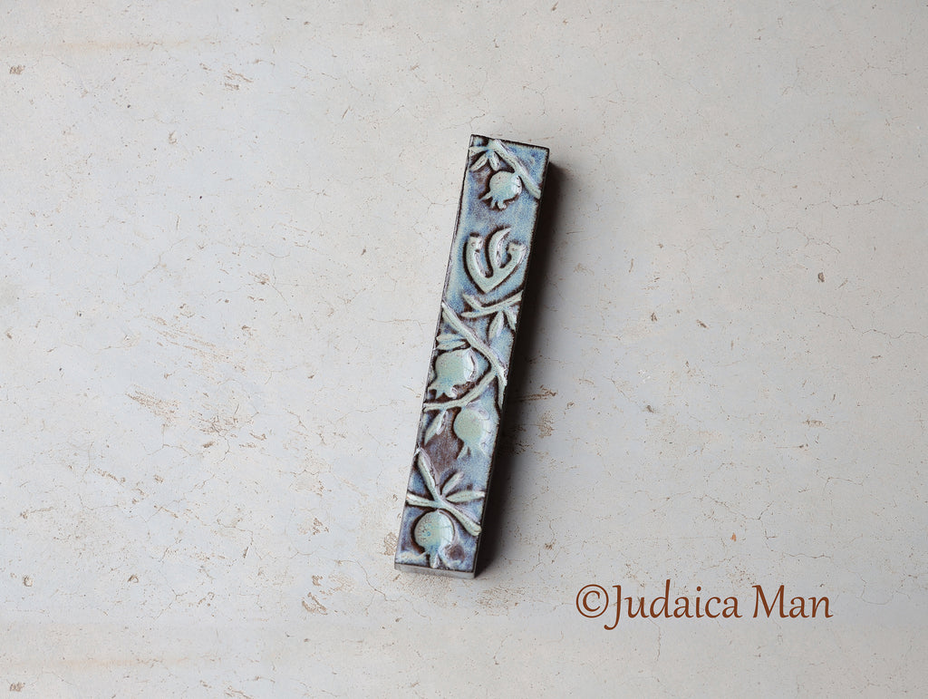 Ceramic mezuzah "Pomegranates"