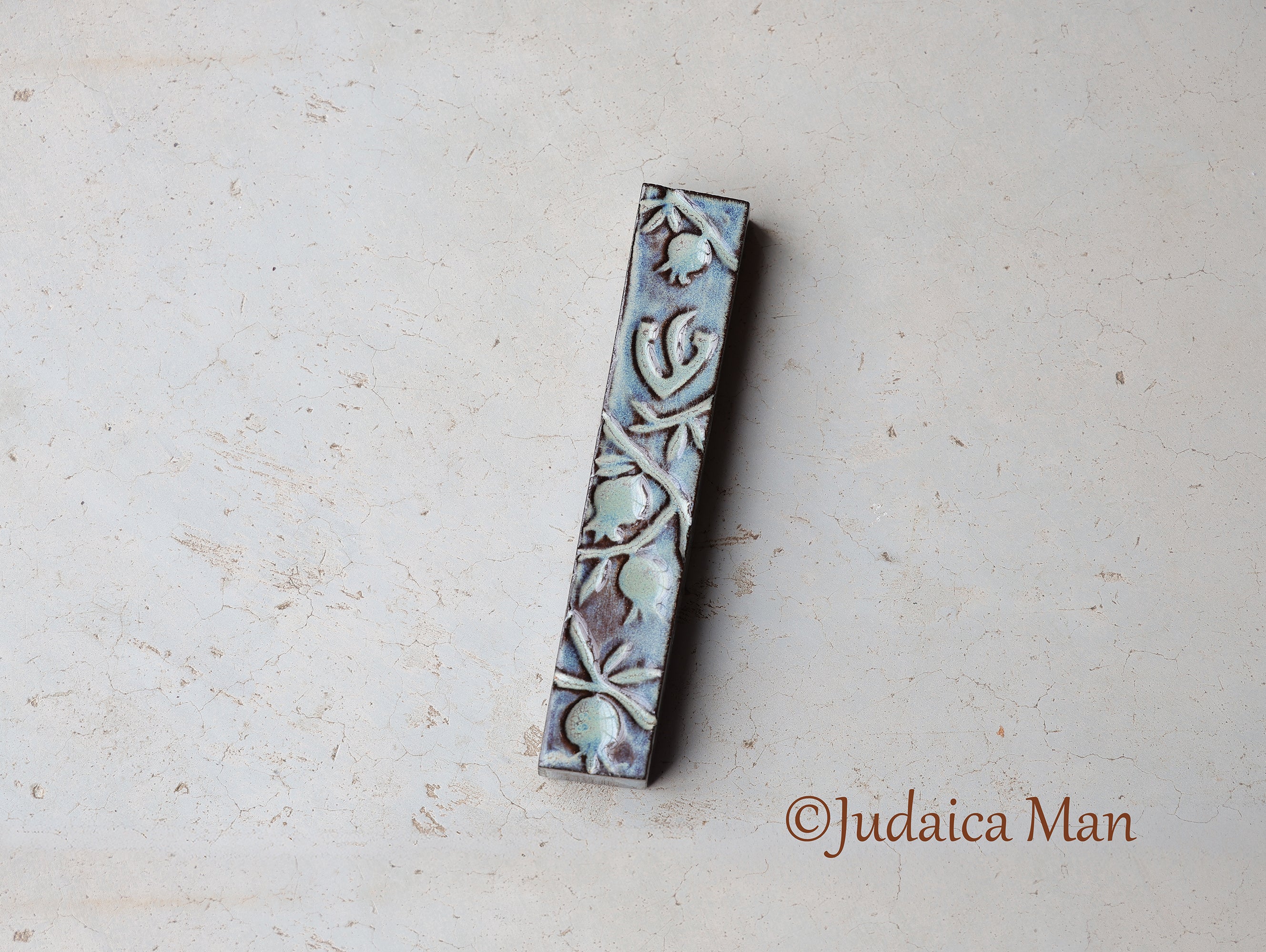 Ceramic mezuzah "Pomegranates"