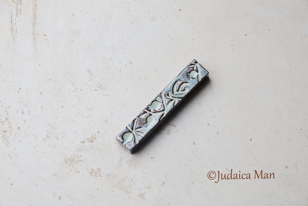Ceramic mezuzah "Pomegranates"