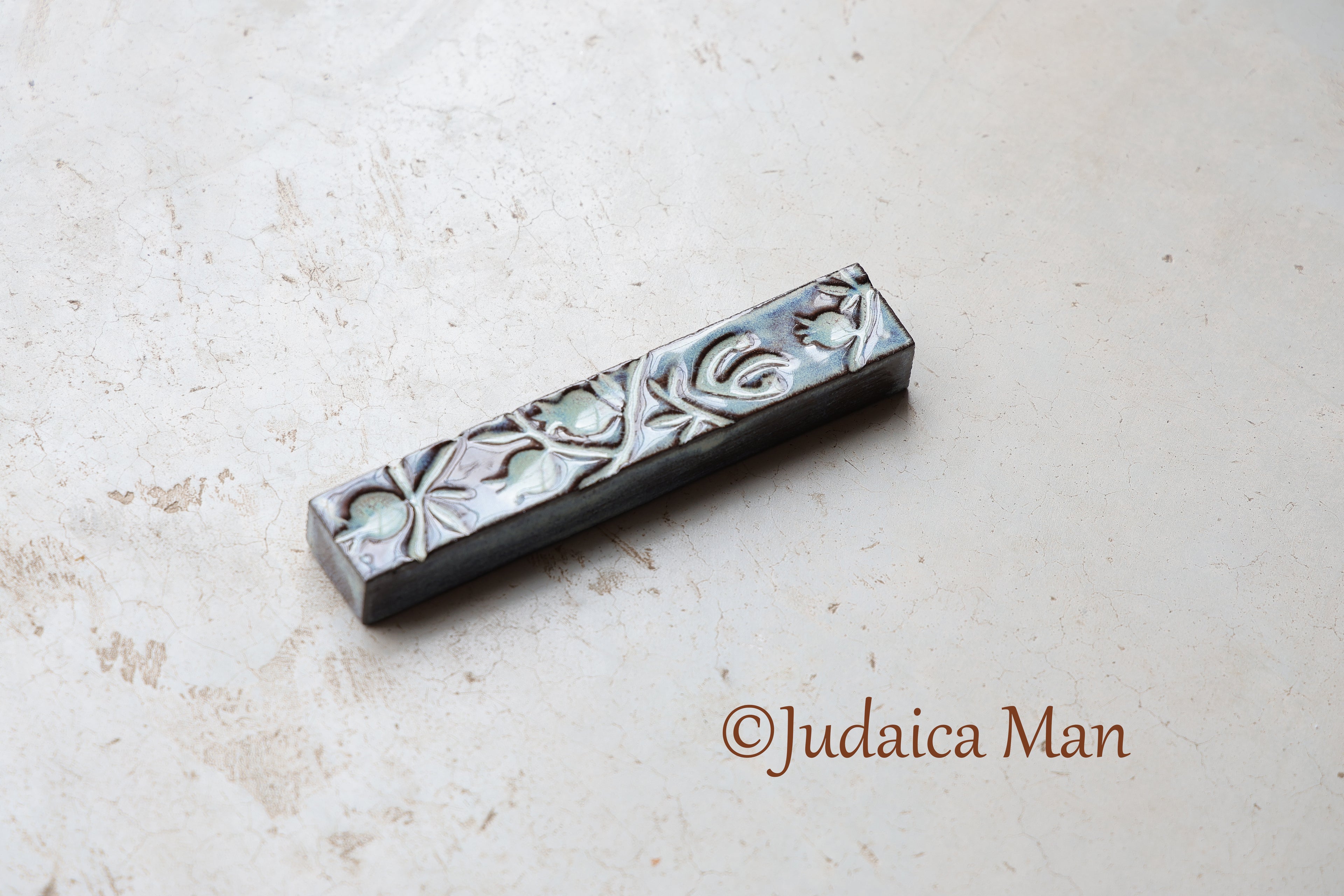 Ceramic mezuzah "Pomegranates"