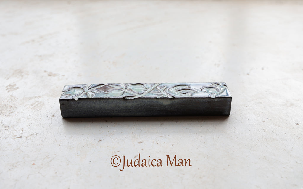 Ceramic mezuzah "Pomegranates"