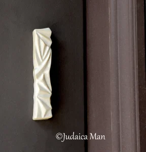Ceramic mezuzah "Diamond" pearl color 2 sizes